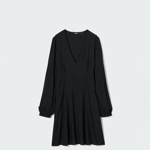Uniqlo French Style Elegant Black V-Neck Dress